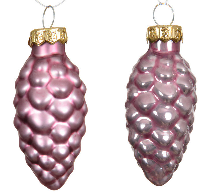 X-mas ball pinecone
