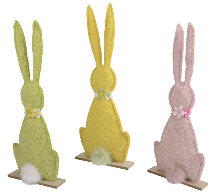 Rabbit sitting felt
